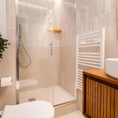 5 Min Walk To Eiffel Tower - Stunning Studio - Sleeps 2p Lejlighed Paris