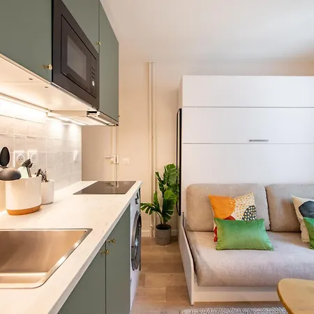 Lejlighed 5 Min Walk To Eiffel Tower - Stunning Studio - Sleeps 2p