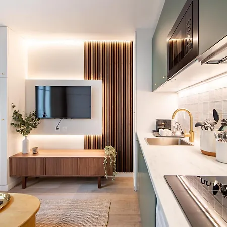 5 Min Walk To Eiffel Tower - Stunning Studio - Sleeps 2p Lejlighed Paris