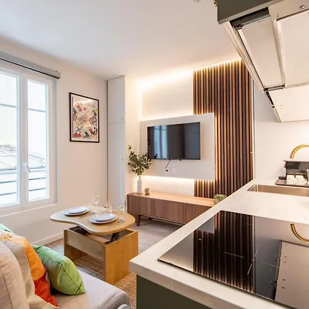 Lejlighed 5 Min Walk To Eiffel Tower - Stunning Studio - Sleeps 2p Paris