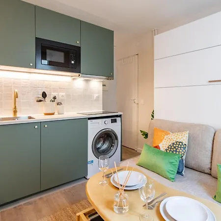 Lejlighed 5 Min Walk To Eiffel Tower - Stunning Studio - Sleeps 2p
