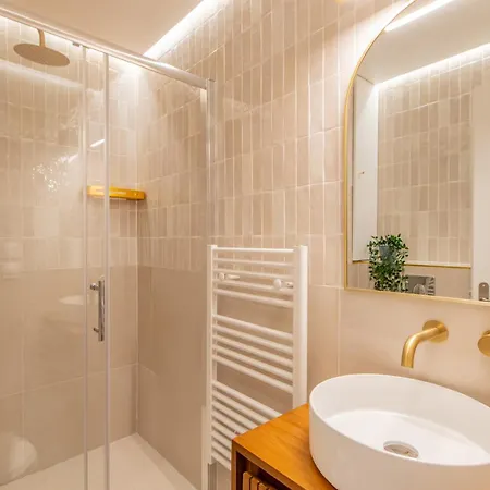 5 Min Walk To Eiffel Tower - Stunning Studio - Sleeps 2p Lejlighed Paris